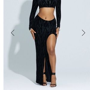 Naked Wardrobe NWT maxi skirt